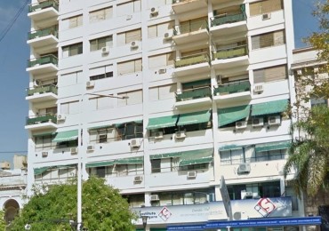 San Martin 918 (entre Urquiza y España)